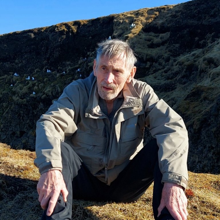 Aldursforseti ferðarinnar var Jón Guðmundsson 81 árs - ótrúlegur garpur og gekk Dalsfjall-Eggjar-HáHá og Molda eins og ekkert væri./Ljósm. ÁS